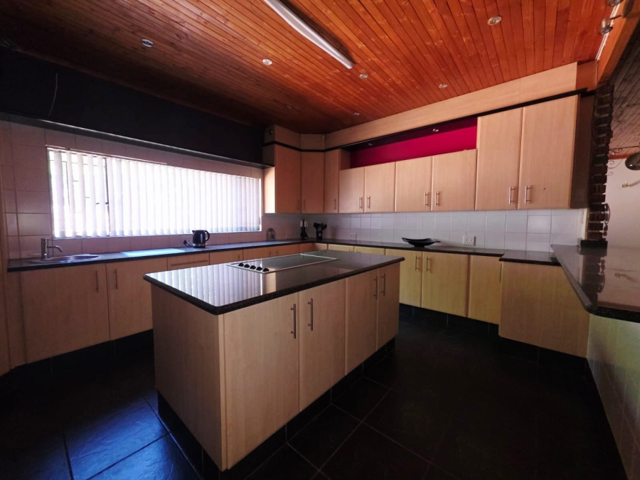 3 Bedroom Property for Sale in Vaalpark Free State
